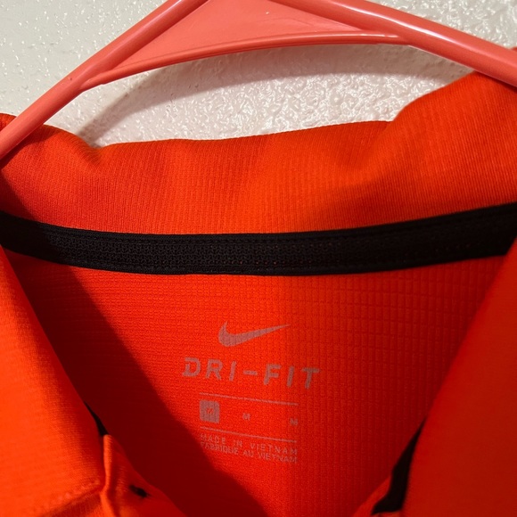 Nike Dri Fit orange polo - Picture 3 of 4